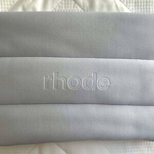 Rhode Skin Bubble Pouch Bag – Light Grey (New / Never Used)